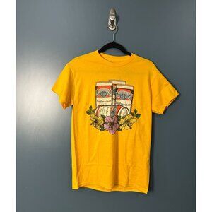 NWT Junk Food Men's X-Small Budweiser Cans & Flowers Graphic T-Shirt